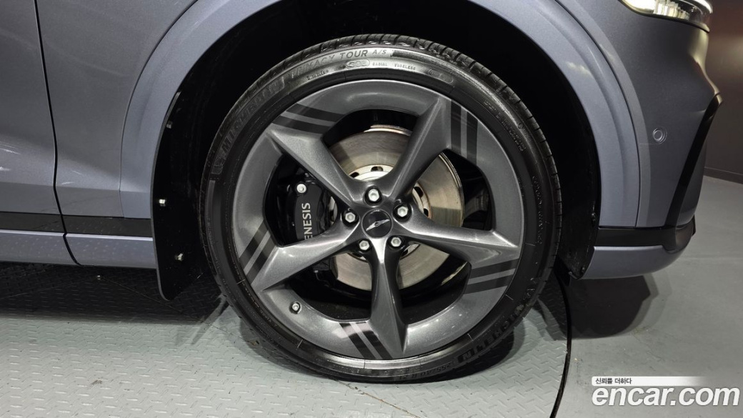 Genesis GV70 2.5T Gasoline 2WD, 2025