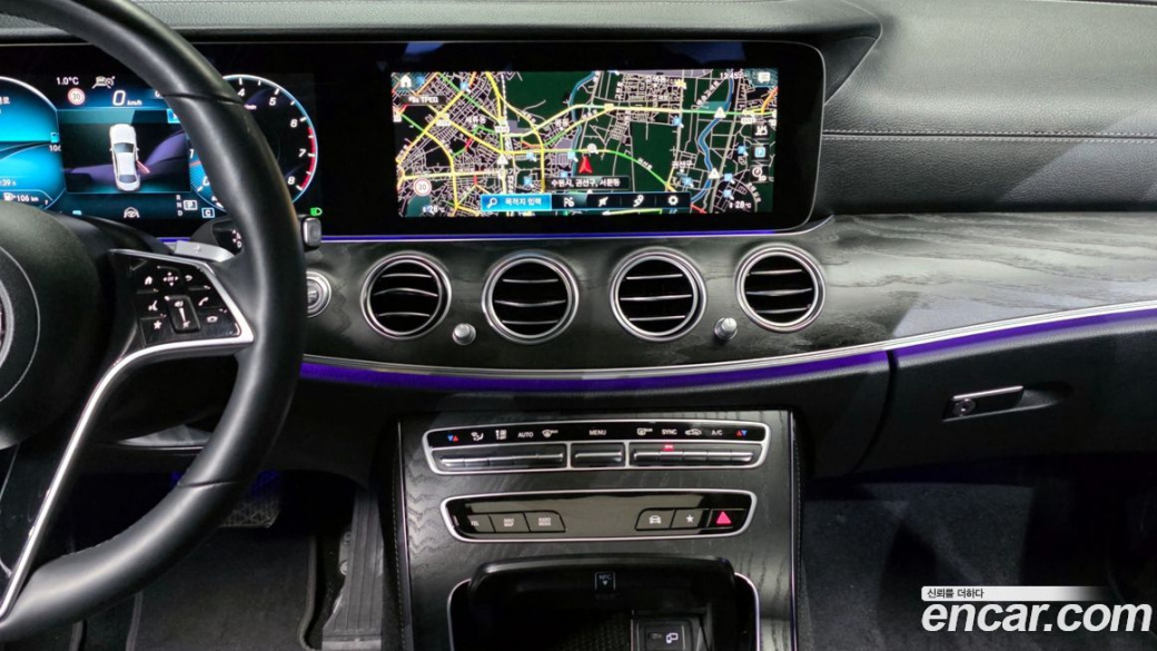 Mercedes-Benz E-Class E250 AMG Line, 2023