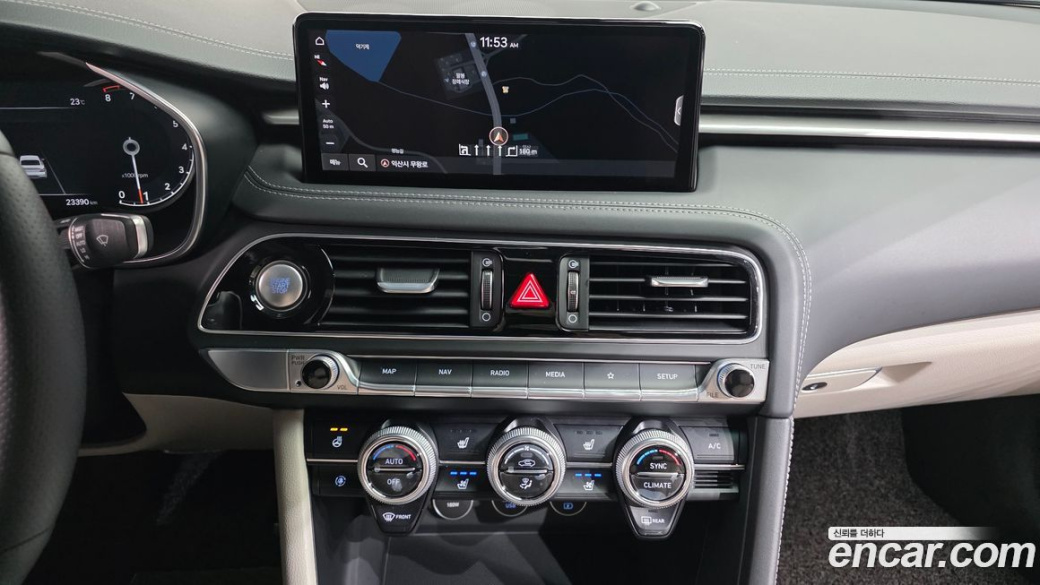 Genesis G70 Gasoline 2.0T 4WD, 2022