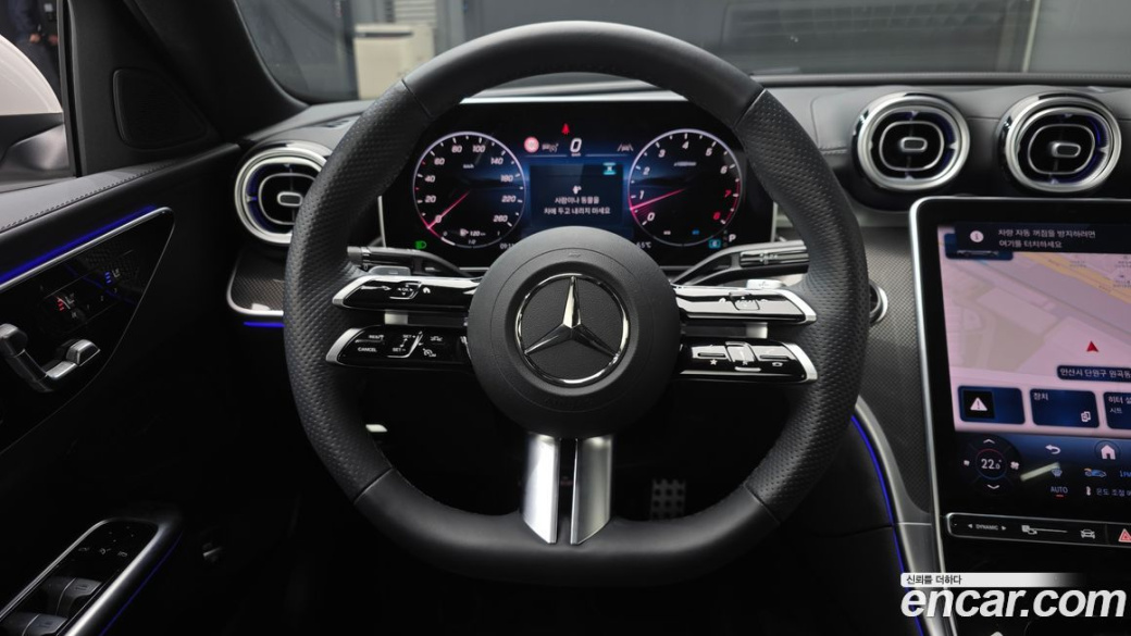 Mercedes-Benz C-Class C200 AMG Line, 2025