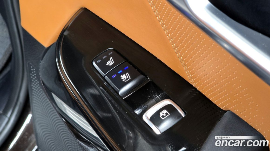 Kia Mohave Diesel 3.0 4WD 6-Seater, 2022