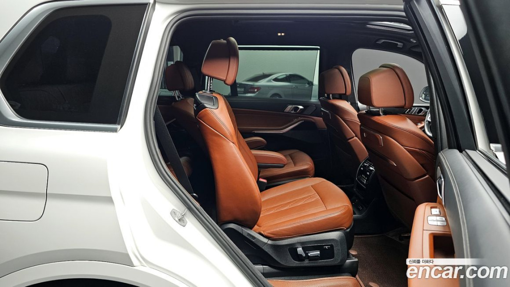 BMW X7 xDrive 40i M Sport 6STR, 2024