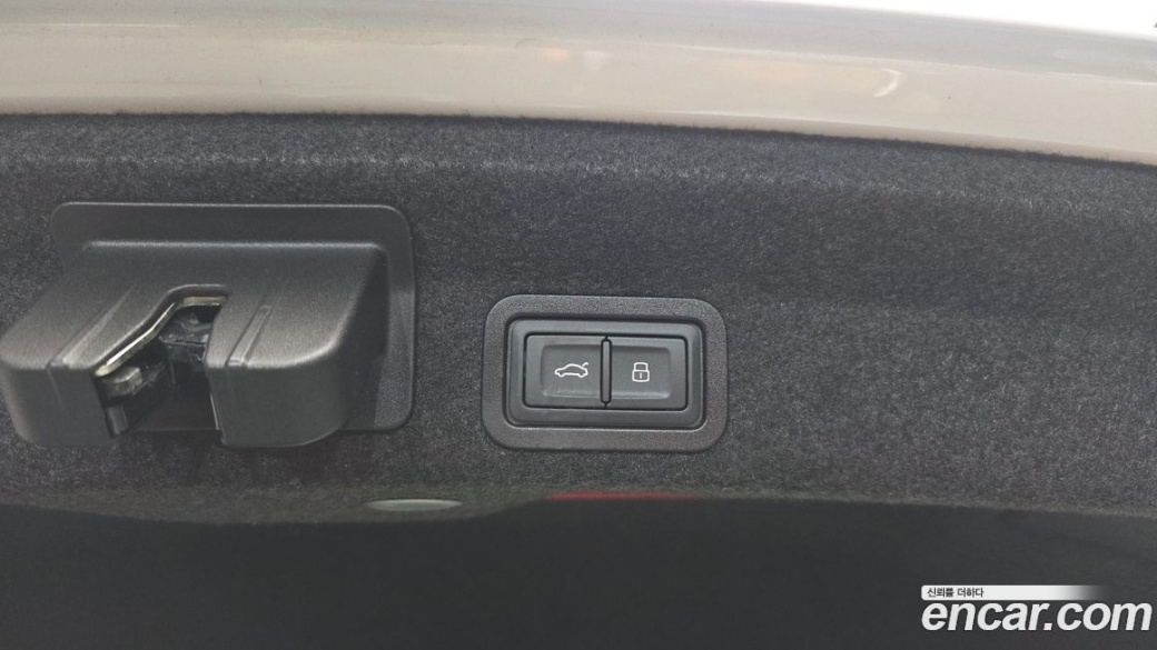Audi A6 40 TDI Premium, 2022