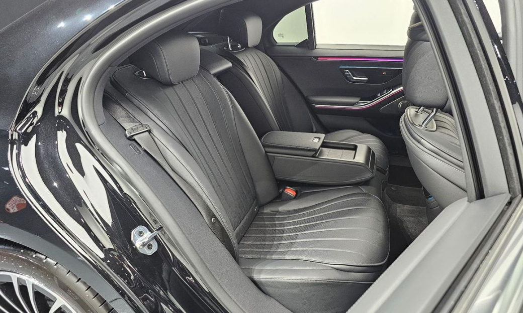 Mercedes-Benz S-Class S450 d 4MATIC, 2024