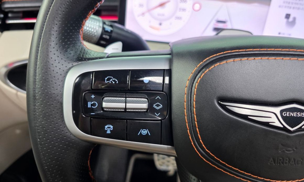Genesis GV70 2.5T Gasoline AWD, 2025