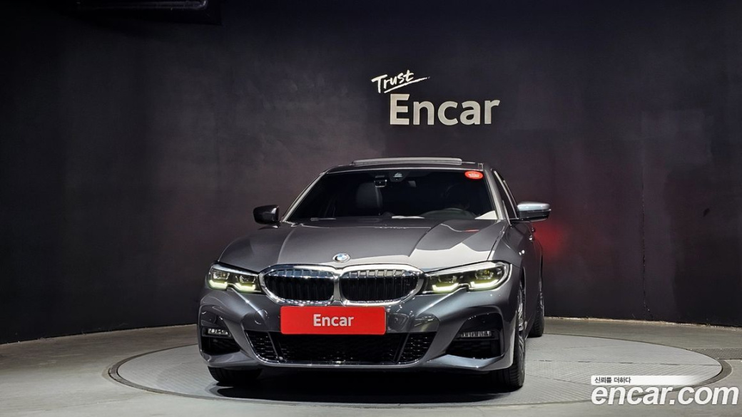 BMW 3-Series 320i M Sport, 2022
