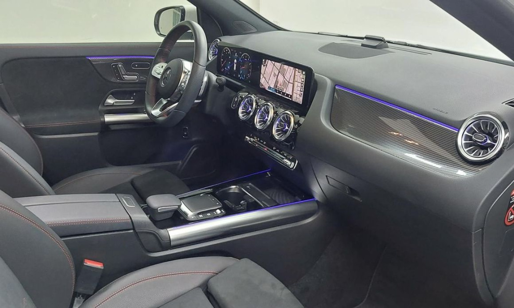 Mercedes-Benz GLA-Class GLA250 4MATIC, 2023