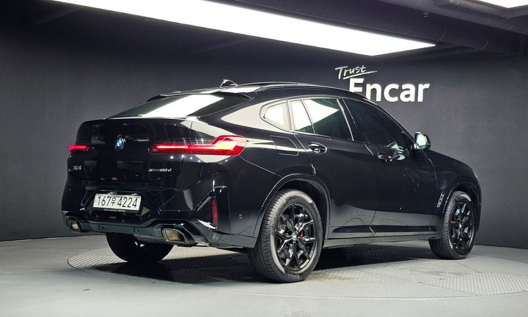 BMW X4 xDrive 20d M Sports Pro, 2022