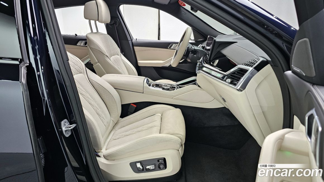 BMW X6 xDrive40d M Sport Pro, 2025