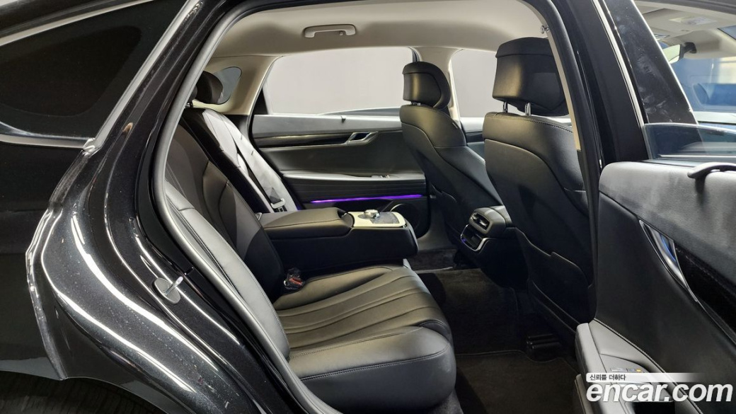 Genesis G80 Gasoline 2.5 Turbo 2WD, 2026