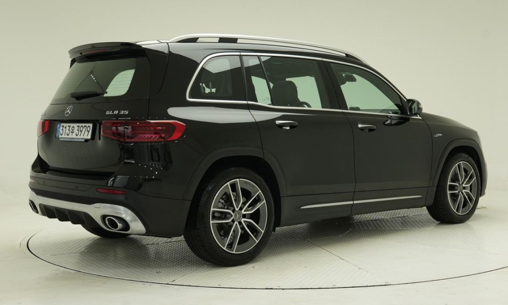 Mercedes-Benz GLB-Class AMG GLB35 4MATIC, 2025