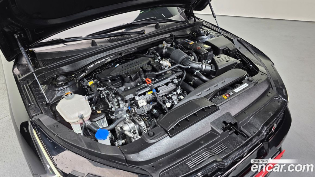 Kia K5 1.6 Turbo, 2025