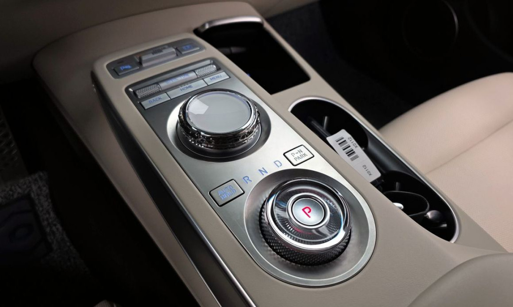 Genesis GV70 2.5T Gasoline AWD, 2022