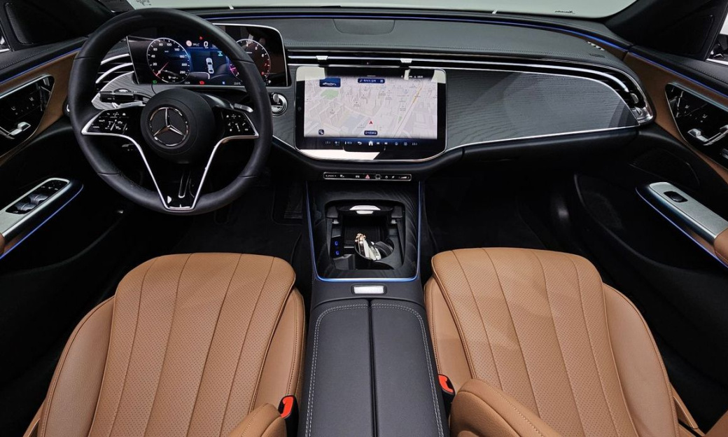 Mercedes-Benz E-Class E200 Avantgarde, 2025