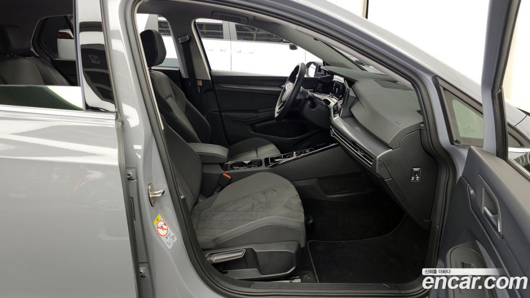 Volkswagen Golf 2.0 TDI Prestige, 2023