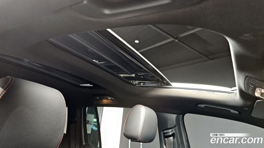 Mercedes-Benz GLB-Class GLB250 4MATIC, 2023