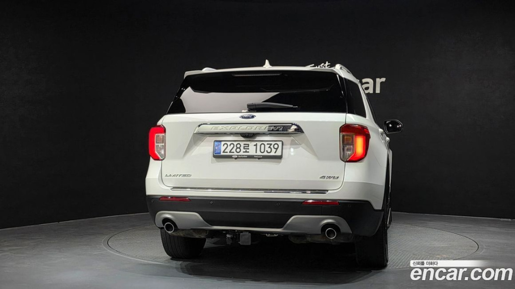 Ford Explorer 2.3 LimIted 4WD, 2022