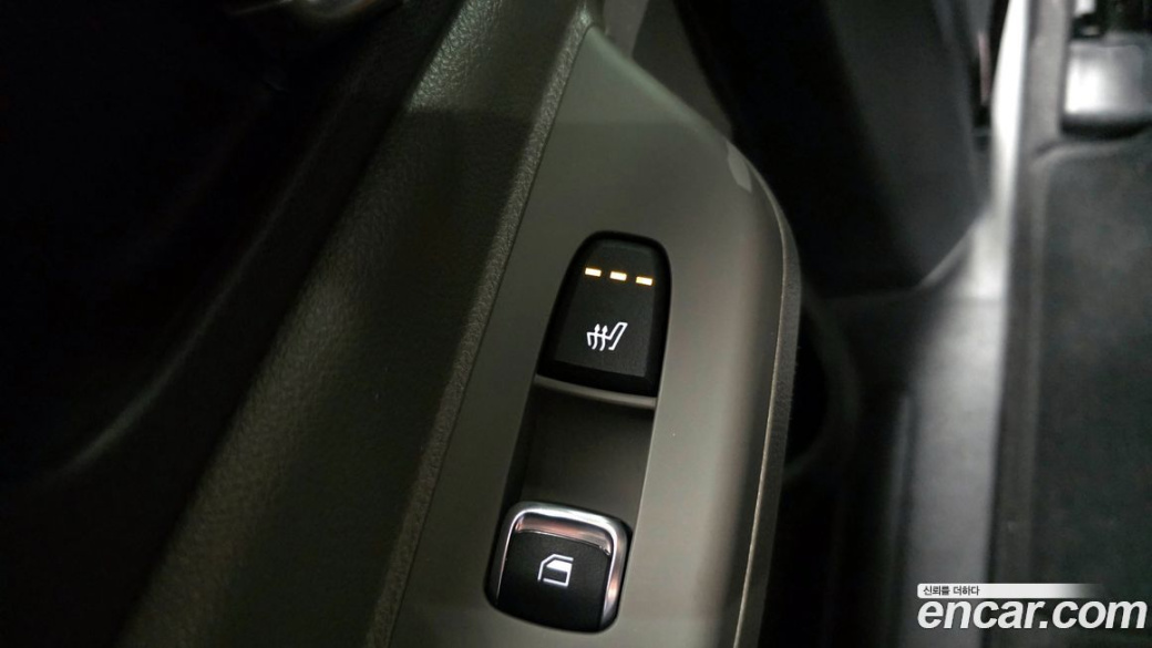 Kia Carnival 9-Seater Prestige, 2024