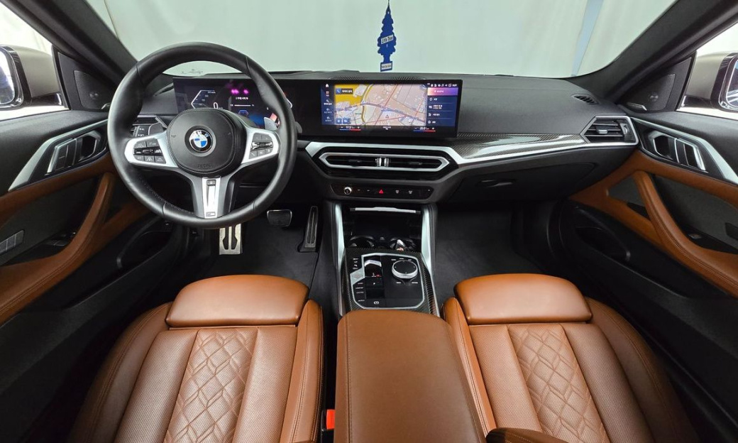 BMW 4-Series M440i xDrive Coupe, 2024