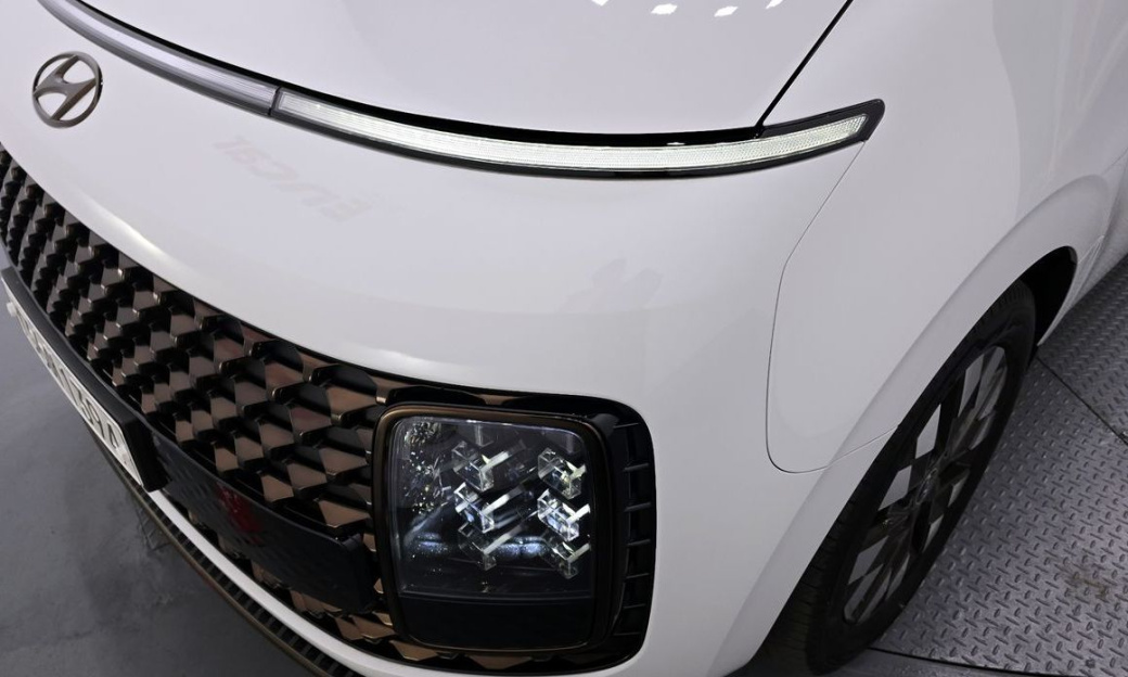 Hyundai Staria 2WD Camping Car, 2024