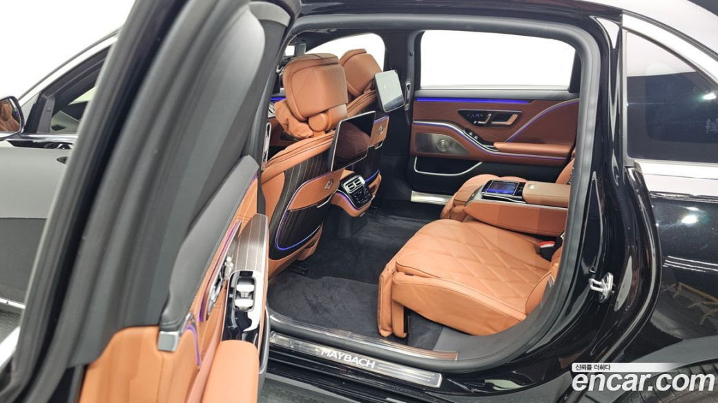 Mercedes-Benz S-Class Maybach S680 4MATIC, 2022