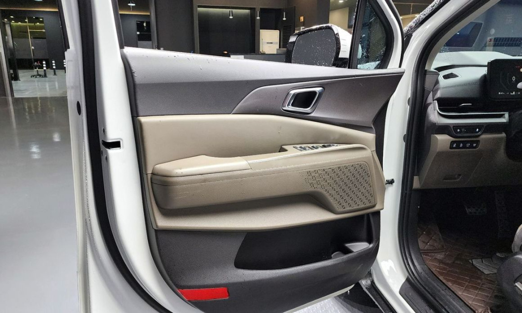 Kia Carnival 7-Seater Noblesse, 2025
