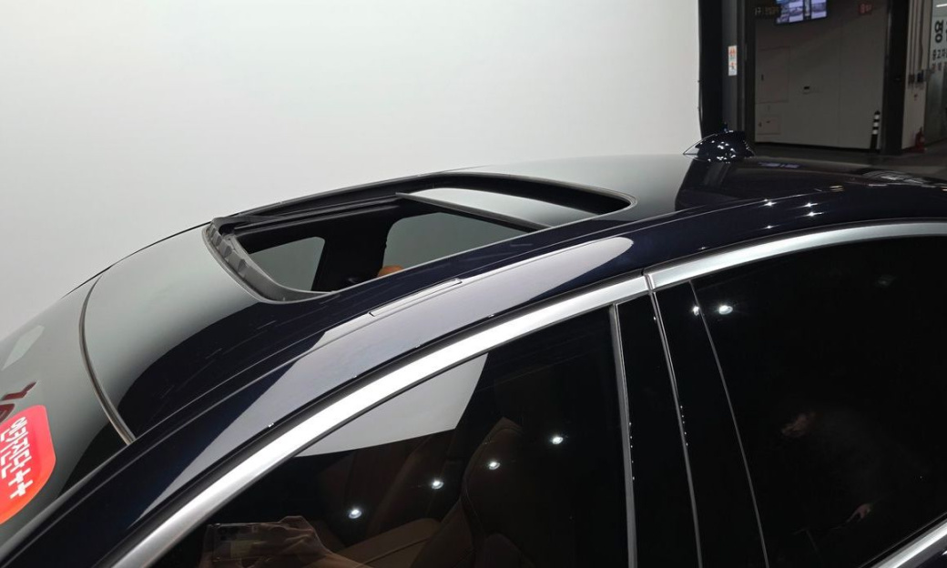 BMW 5-Series 520i M Sport, 2023