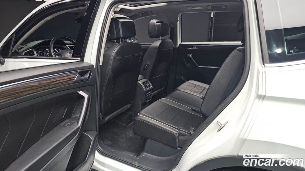 Volkswagen Tiguan 2.0 TSI Prestige, 2023