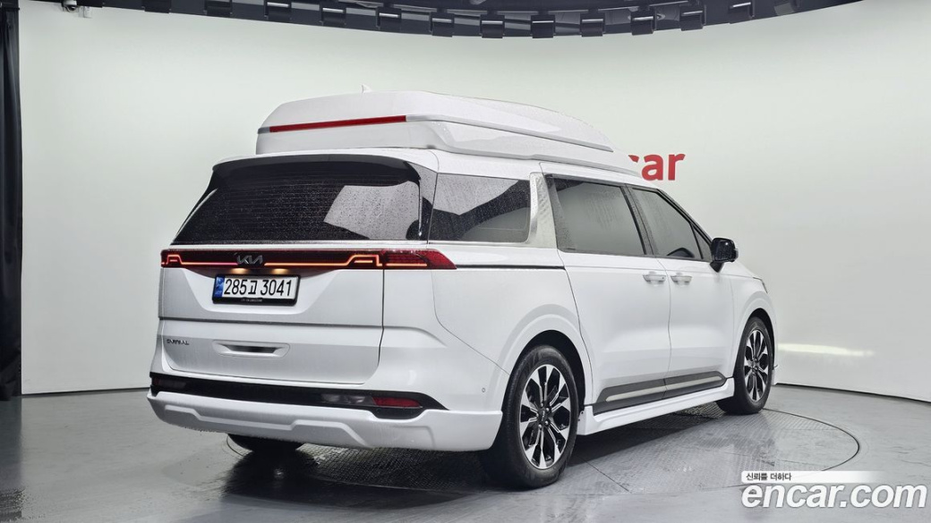 Kia Carnival 9-Seater Hi-Limousine(Special Vehicle), 2023