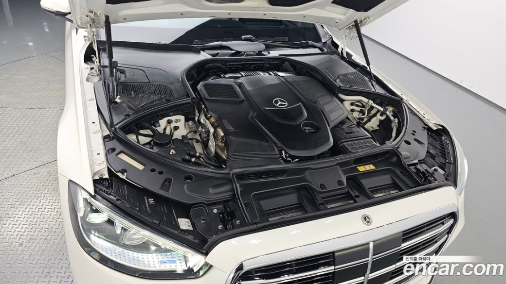 Mercedes-Benz S-Class S400 d 4MATIC, 2022