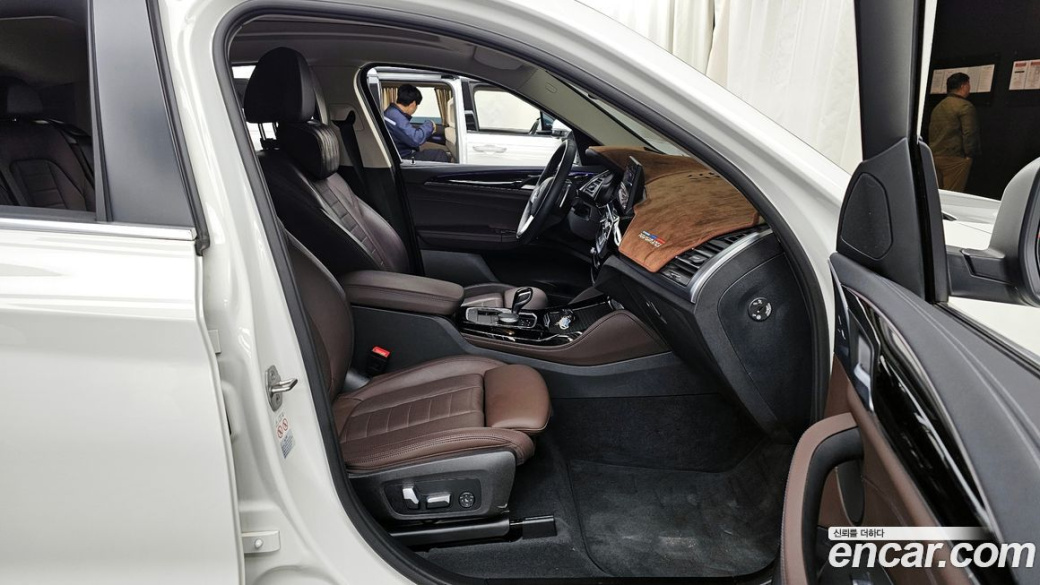 BMW X4 xDrive20i xLine, 2023