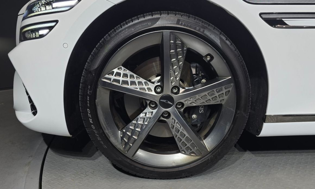 Genesis G80 Gasoline 2.5 Turbo 2WD, 2025