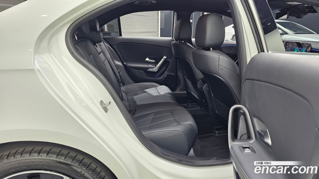 Mercedes-Benz A-Class A220 Sedan, 2026