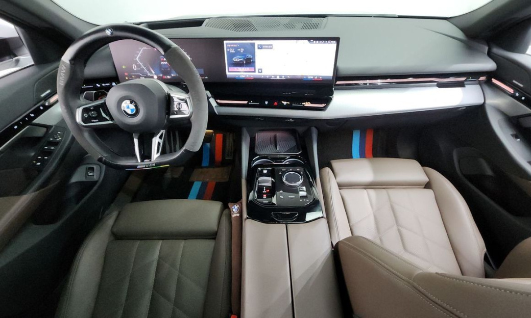 BMW 5-Series 520i M Sport, 2024