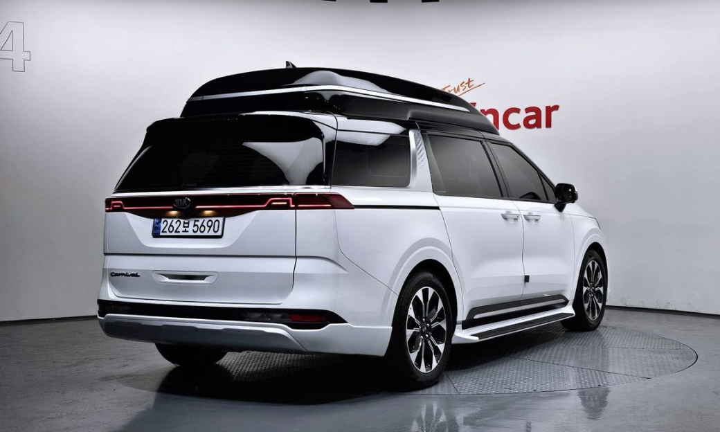 Kia Carnival 9-Seater Hi-Limousine(Special Vehicle), 2021
