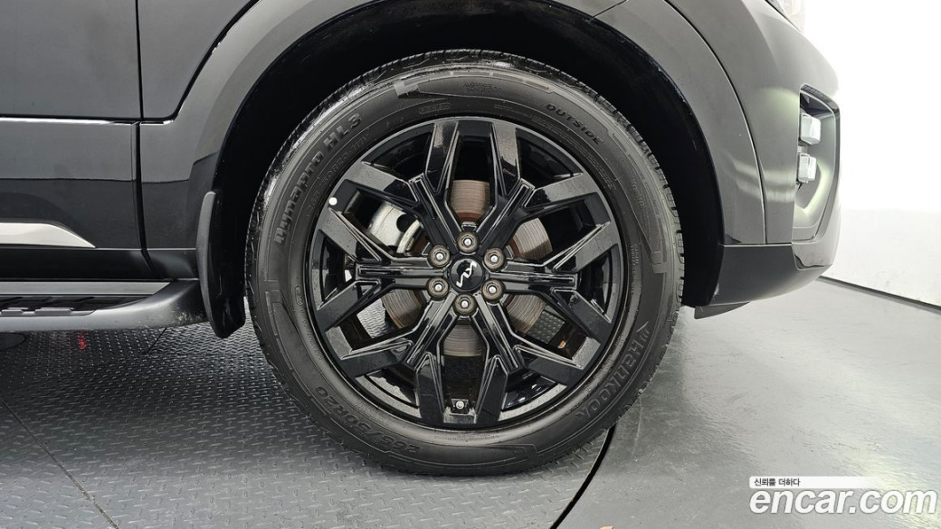 Kia Mohave Diesel 3.0 4WD 5-Seater, 2024