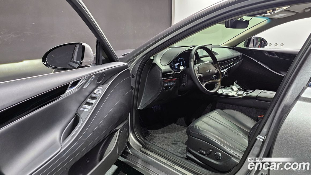 Genesis G80 Gasoline 2.5 Turbo AWD, 2022