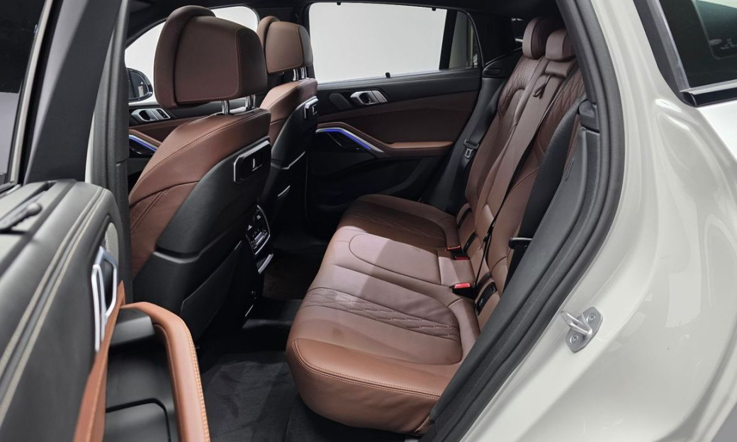 BMW X6 xDrive30d M Sport, 2024