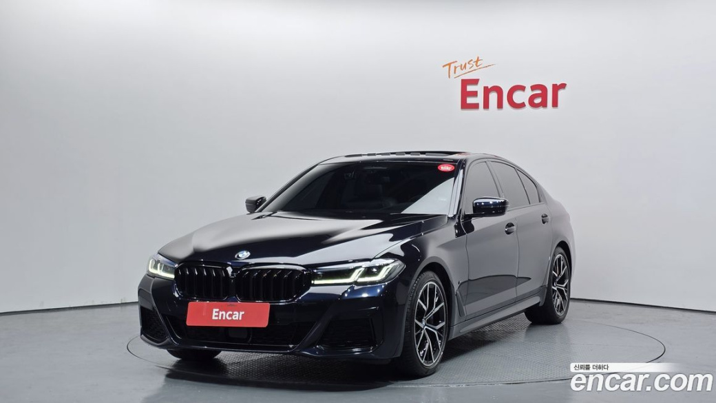 BMW 5-Series 530i M Sport Package, 2023