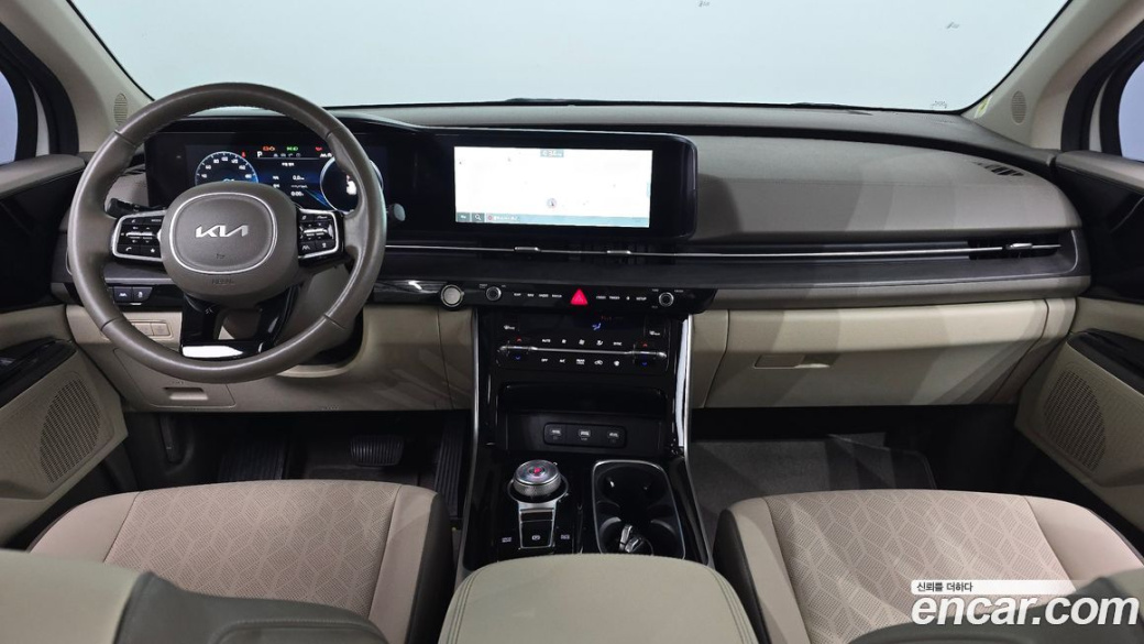 Kia Carnival 9-Seater Noblesse, 2023