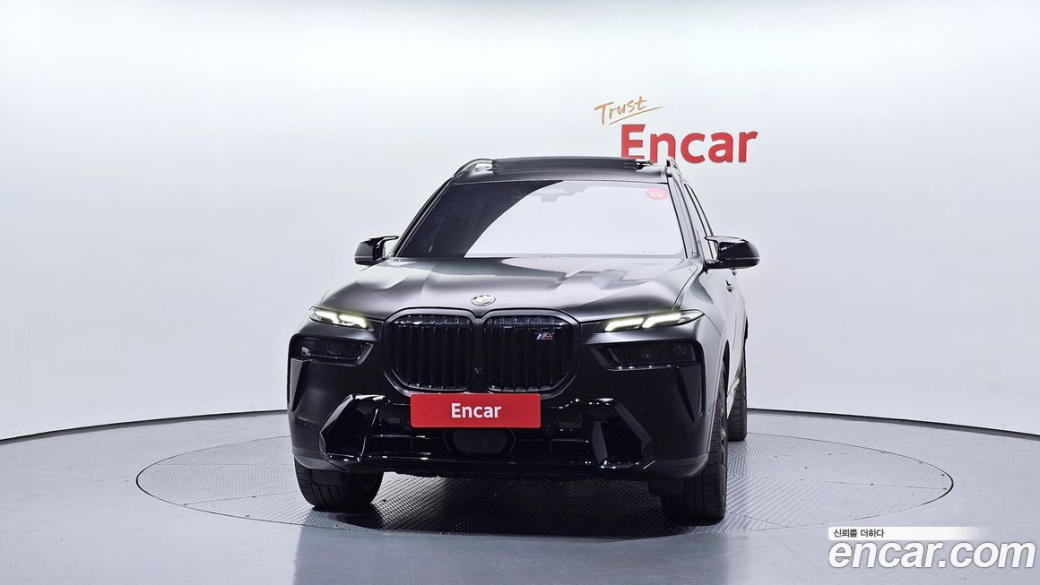 BMW X7 M60i xDrive M sport 6STR, 2024