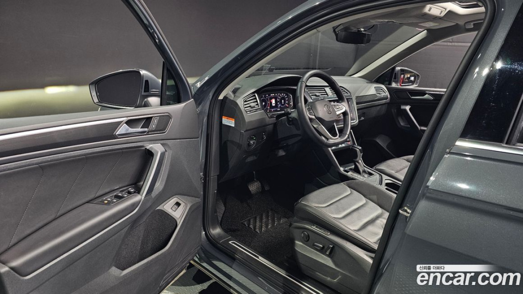 Volkswagen Tiguan 2.0 TDI Prestige, 2024