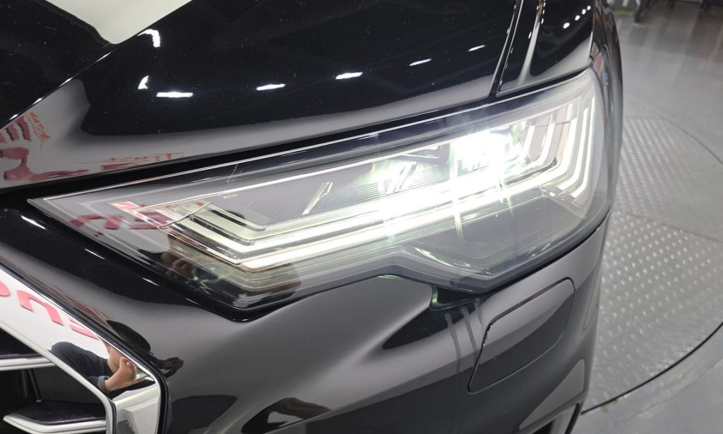 Audi A6 45 TFSI Premium, 2024