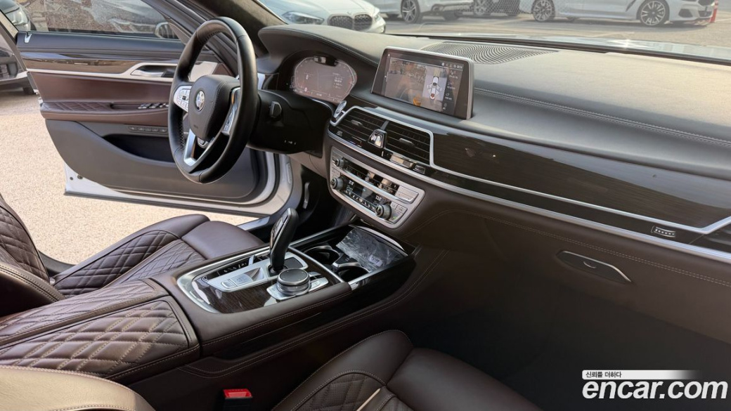 BMW 7-Series 730Ld xDrive Design Pure Excellence, 2022