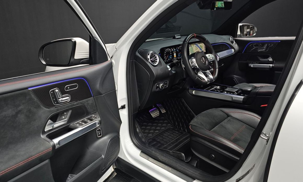 Mercedes-Benz GLB-Class AMG GLB35 4MATIC, 2023