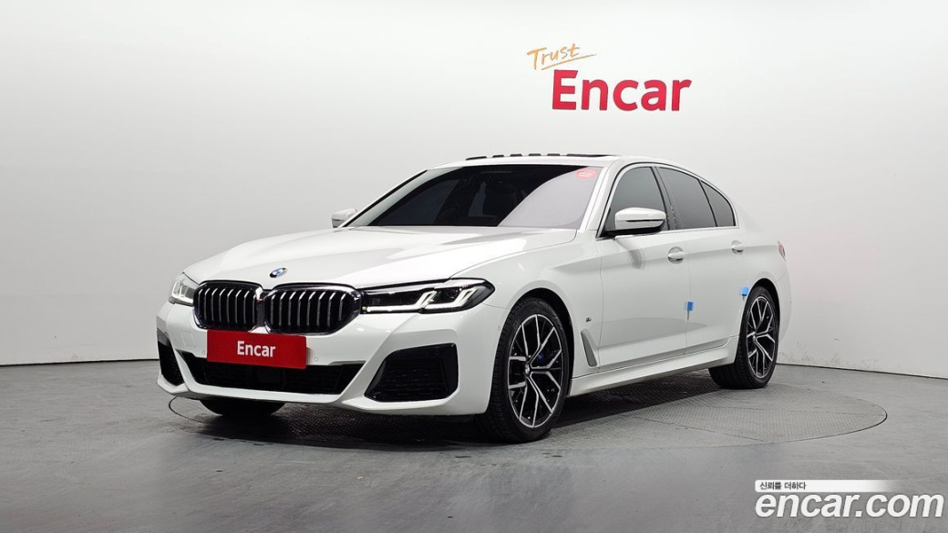 BMW 5-Series 530i M Sport Package, 2022