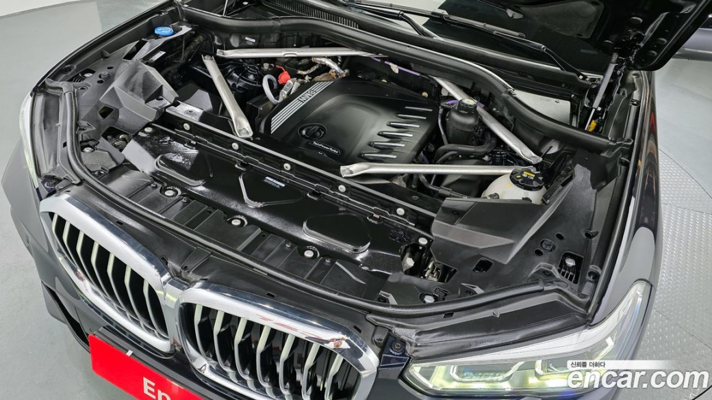 BMW X5 xDrive 30d M Sport, 2022