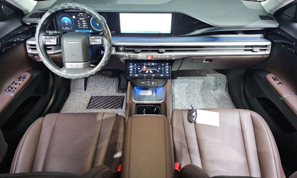 Hyundai Grandeur 2,5 Gasoline 2WD, 2024