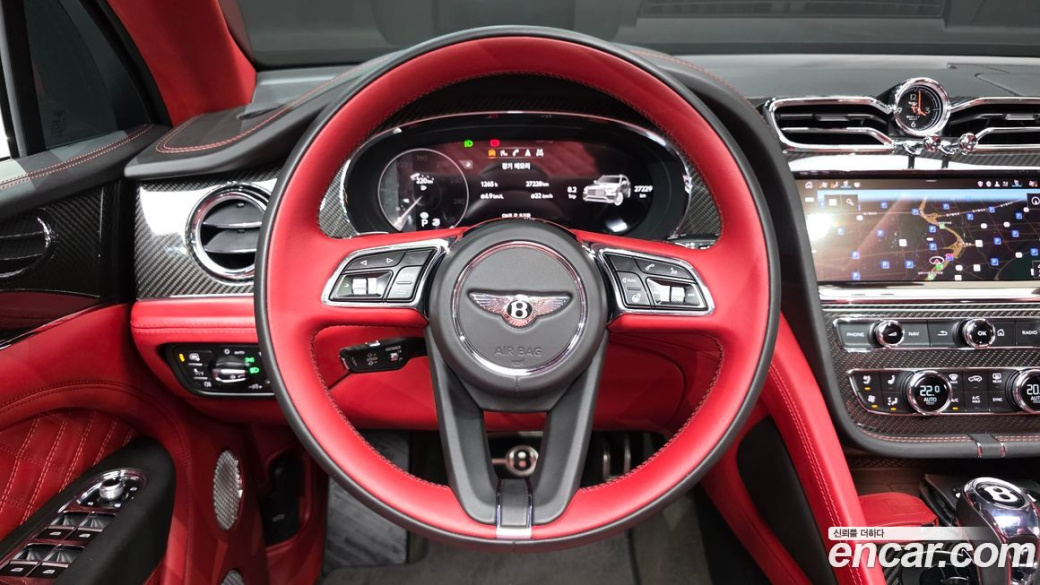 Bentley Bentayga 4.0 V8 Azure, 2023
