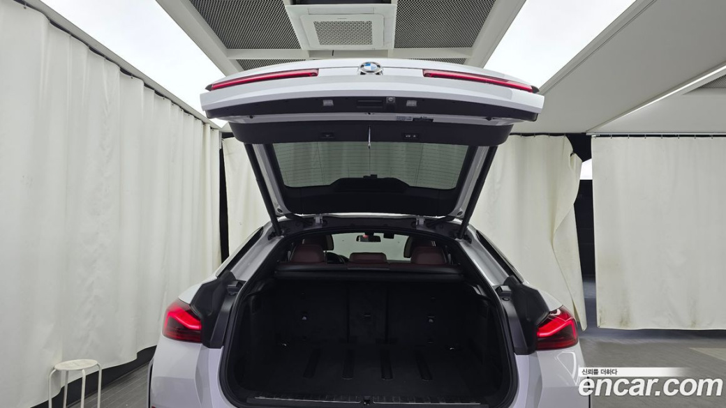 BMW X6 xDrive40i M Sport, 2023